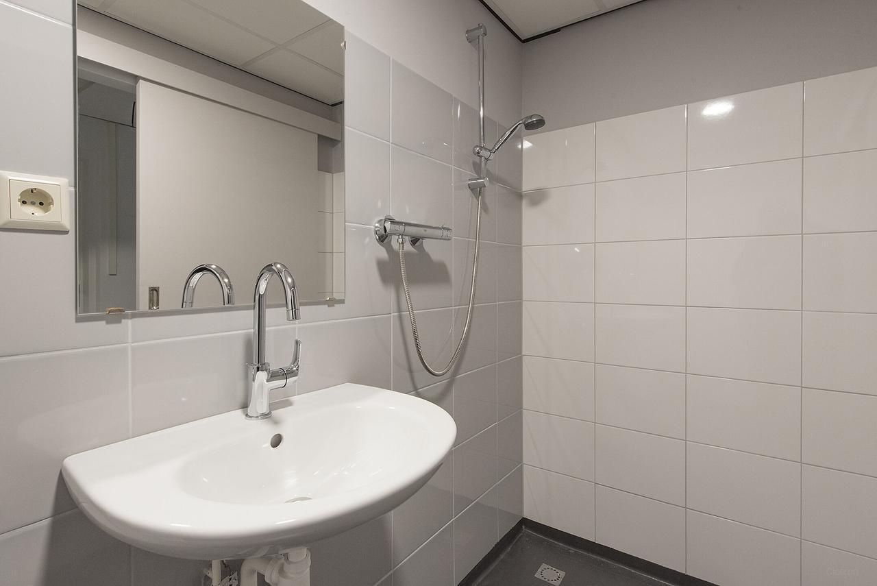 Senior Apartment with Terrace in Zwolle - Image 2