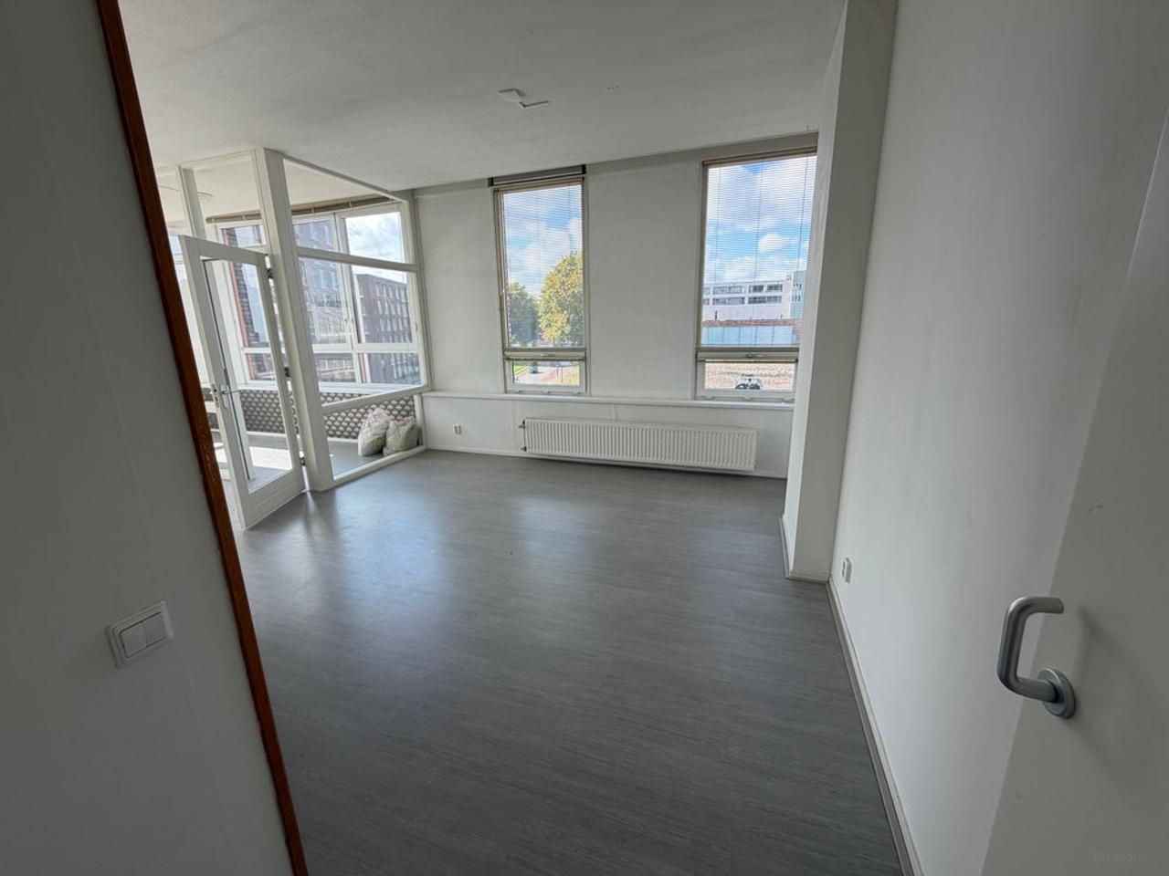 94 m² appartement met balkon in Enschede - Afbeelding 9