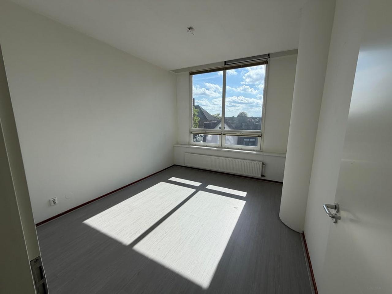 94 m² appartement met balkon in Enschede - Afbeelding 15