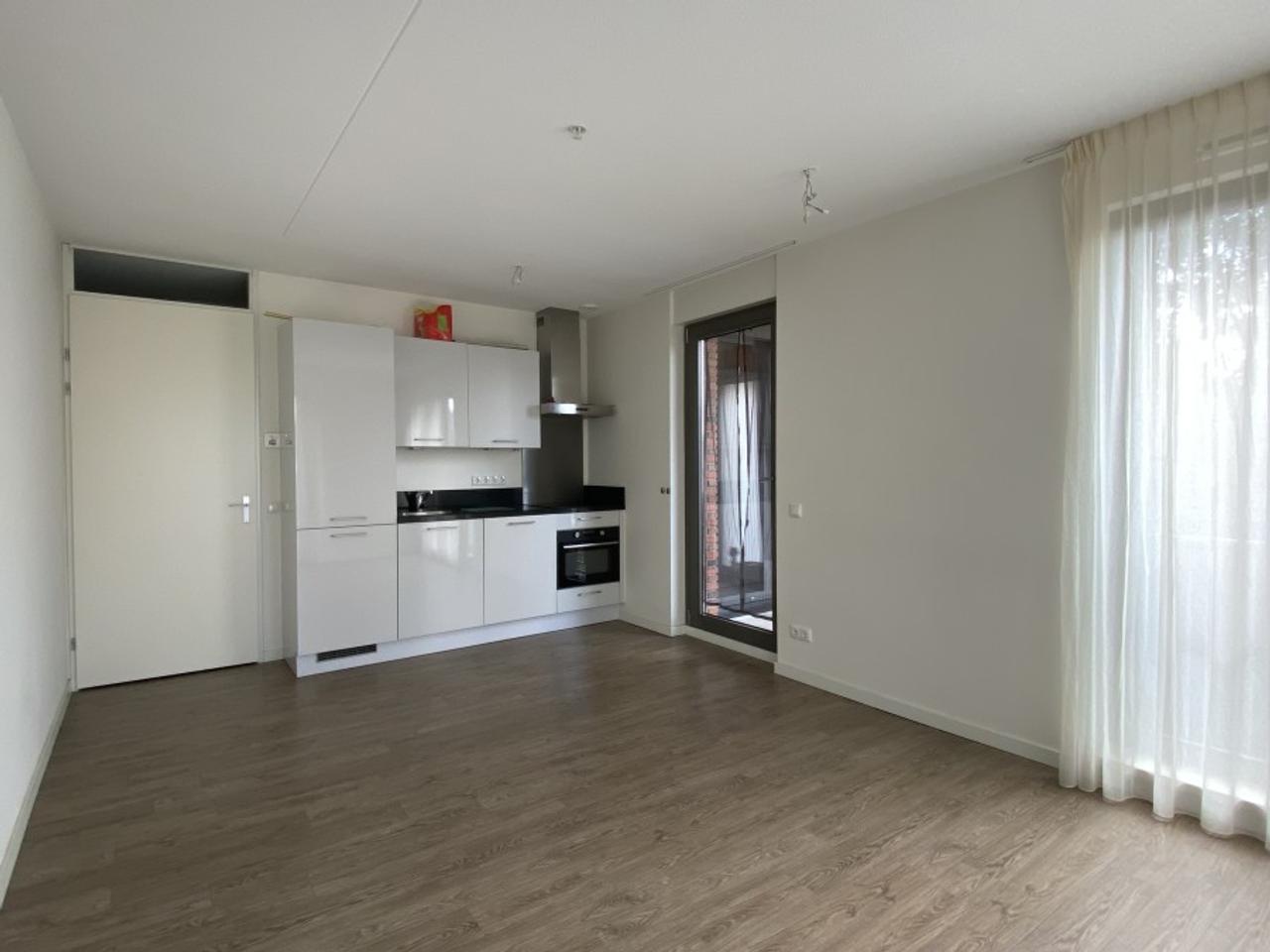 Appartement met balkon in Weesperzijde - Afbeelding 3