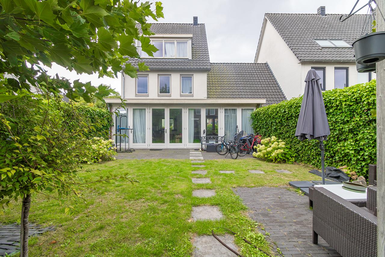 218 m² gezinswoning met tuin in Amstelveen - Afbeelding 11