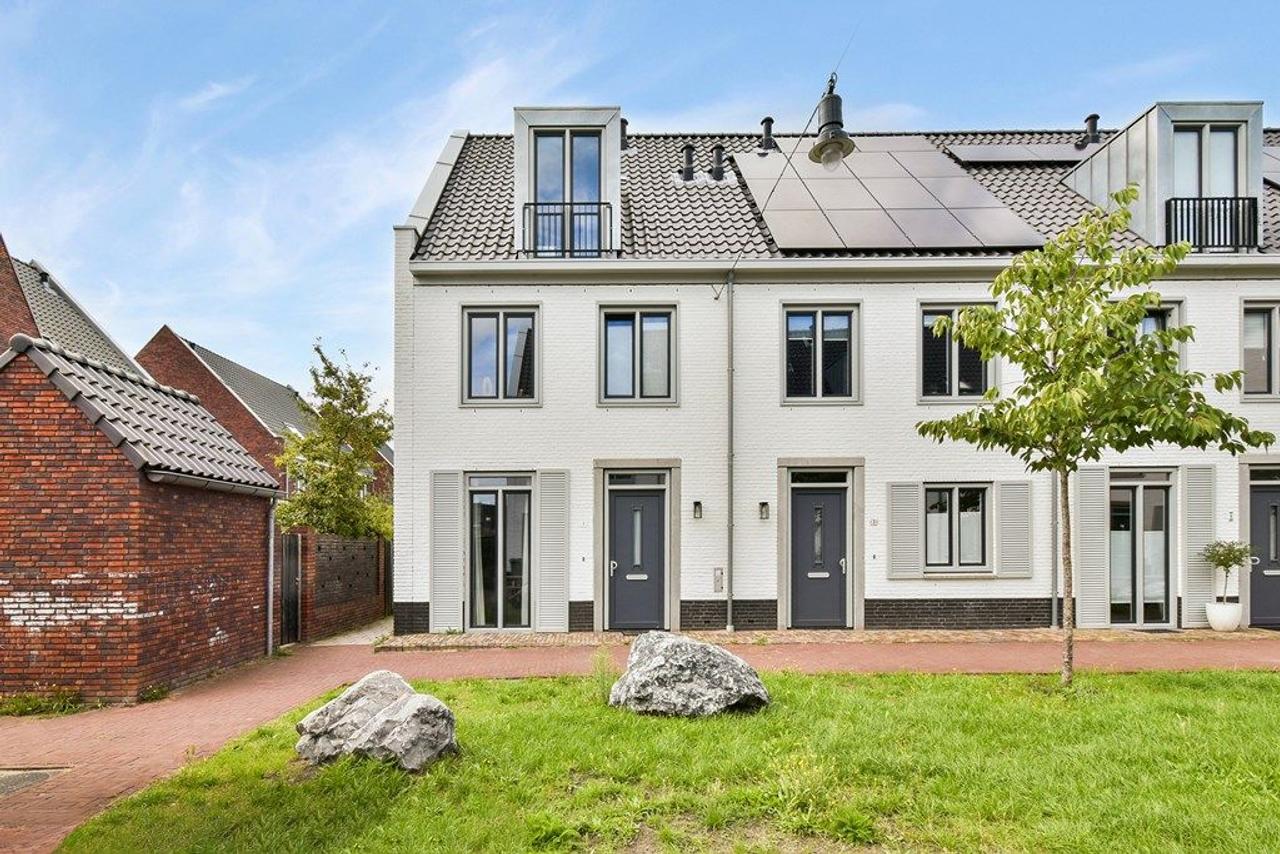 Gemeubileerde gezinswoning in Vijverpark - Afbeelding 1
