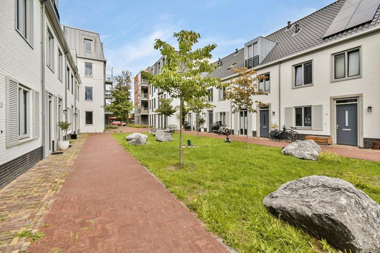 Gemeubileerde gezinswoning in Vijverpark - Afbeelding 30