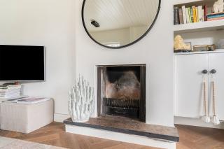 Furnished bungalow with garden in Bergen - Image 9