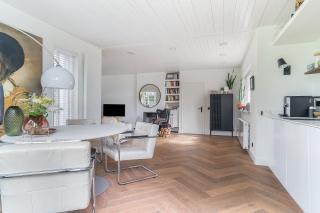 Furnished bungalow with garden in Bergen - Image 13