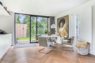 Furnished bungalow with garden in Bergen - Image 14