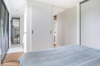 Furnished bungalow with garden in Bergen - Image 22
