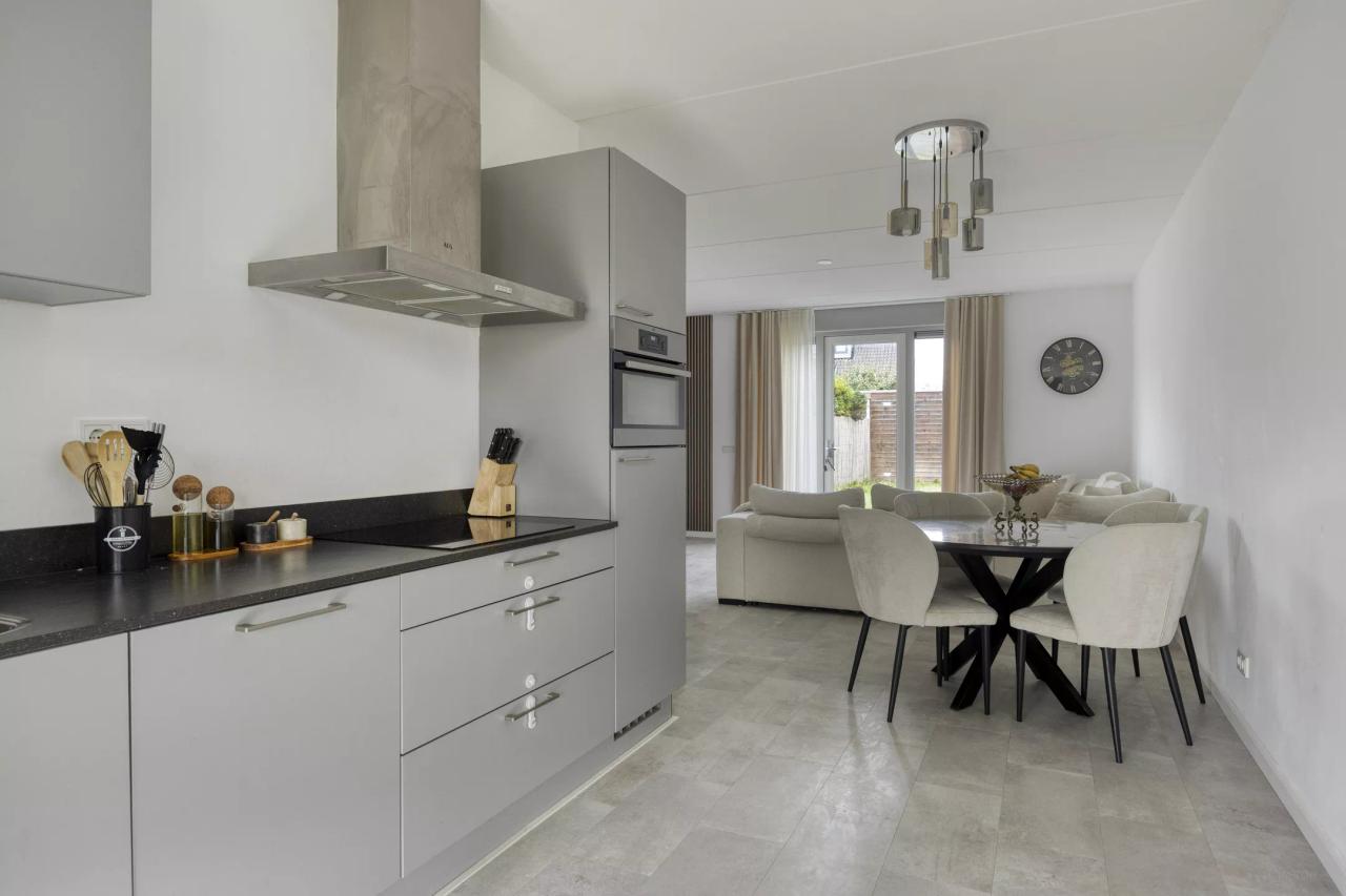 118 m² family home with garden in Zuidbroek - Image 10