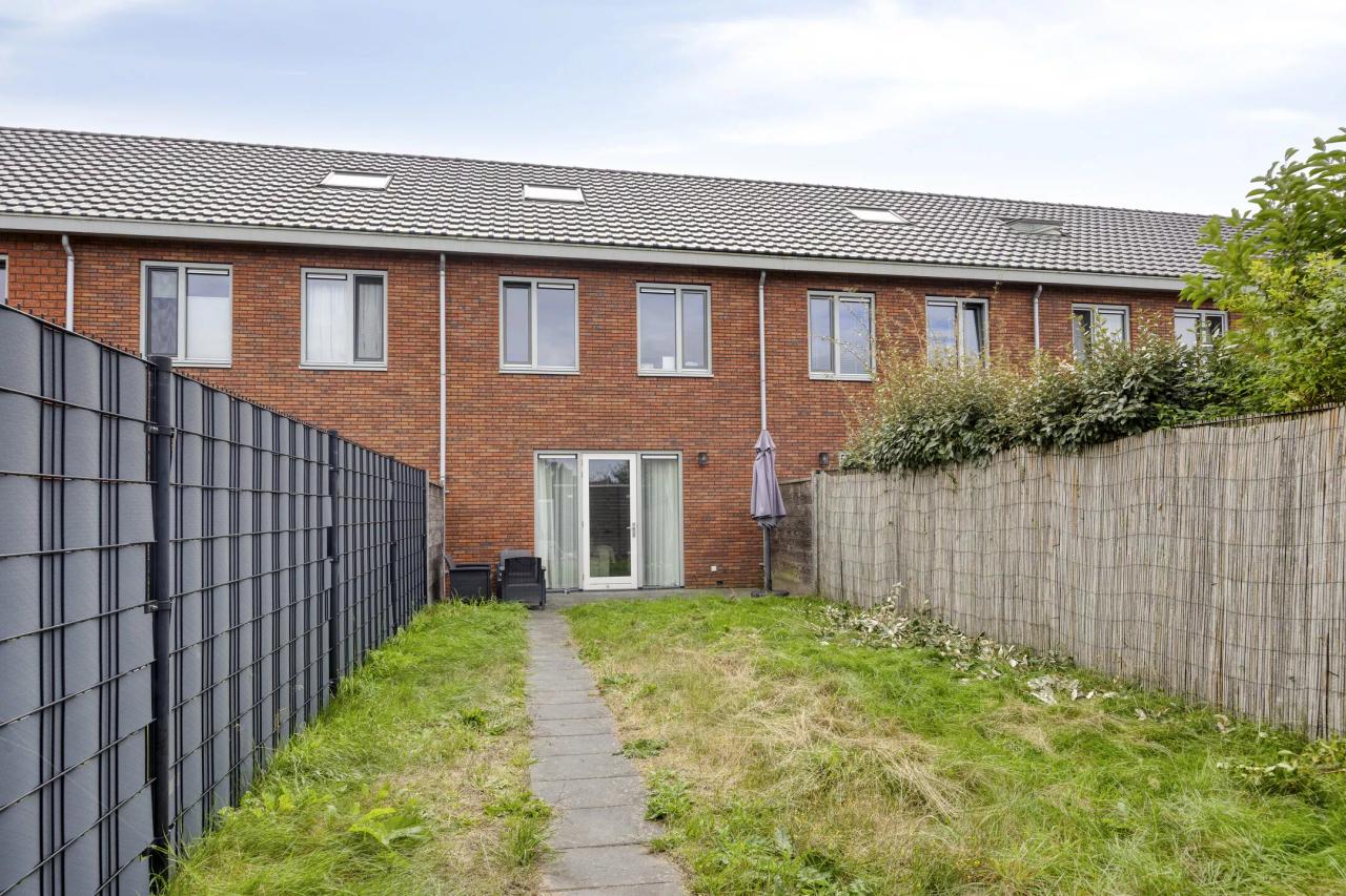 118 m² family home with garden in Zuidbroek - Image 23