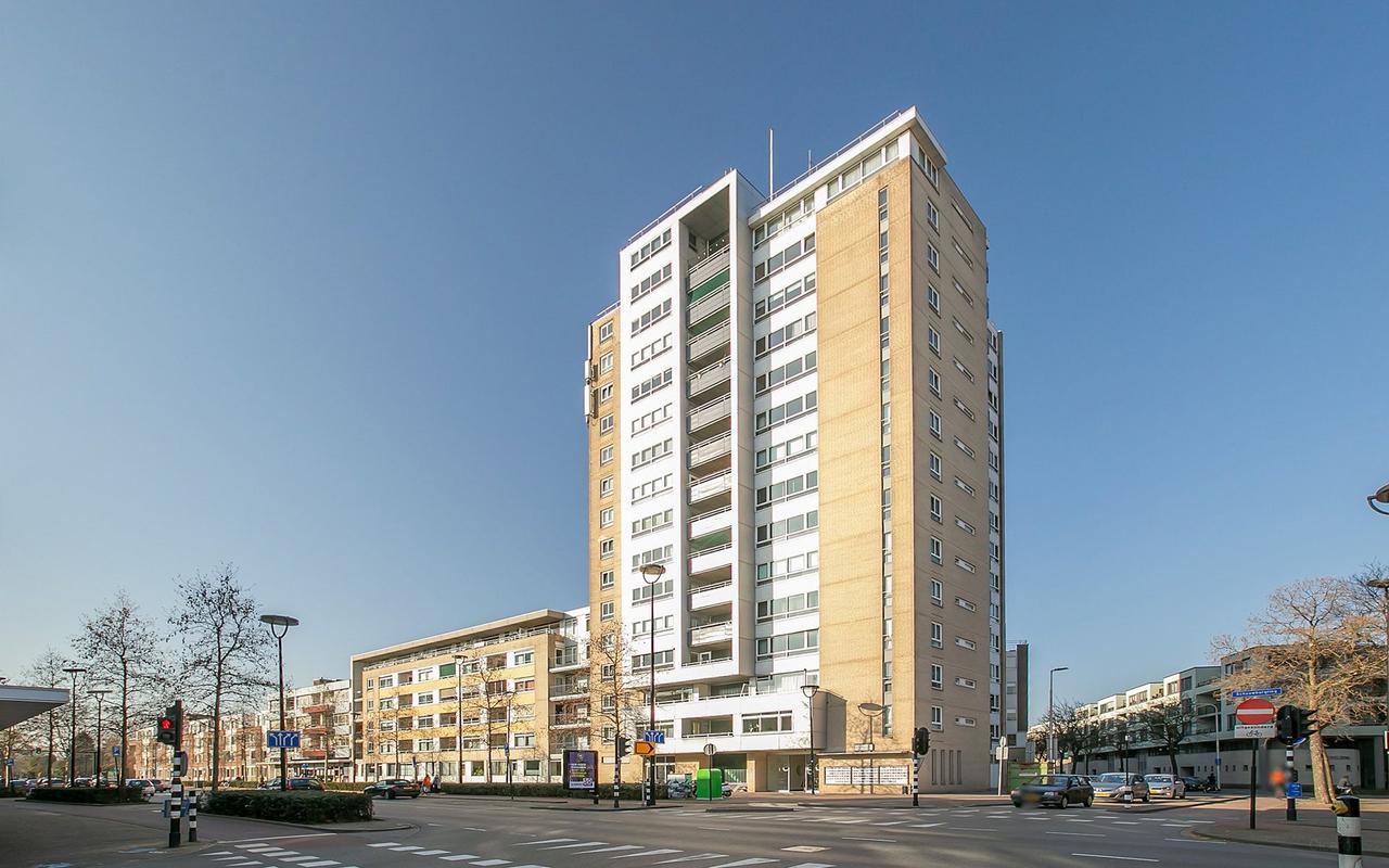 114 m² apartment with west-facing balcony - Image 3