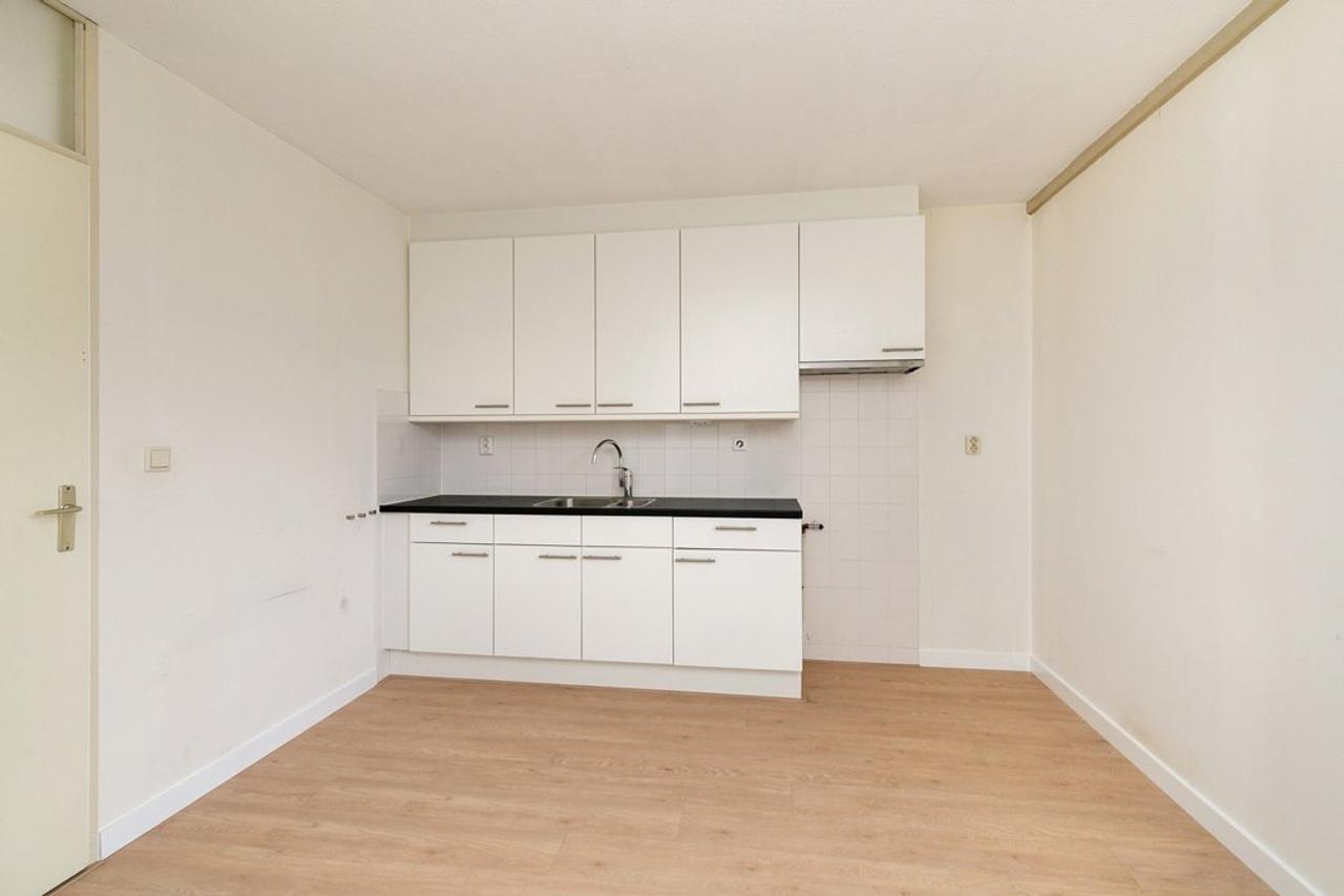 87 m² appartement met tuin in Frankendael - Afbeelding 2
