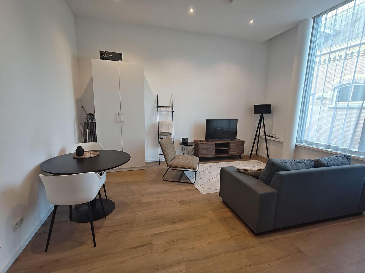 Furnished 1-Bedroom Apartment in The Vault - Image 3