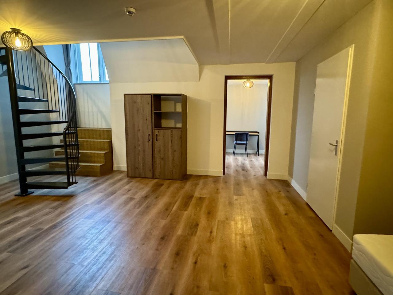Furnished One-Bedroom Apartment in Tilburg - Image 5