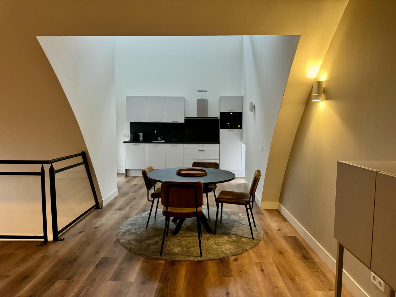 Furnished One-Bedroom Apartment in Tilburg - Image 12