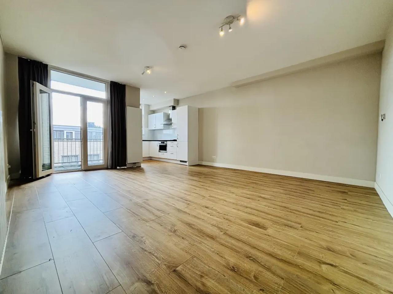 Direct beschikbaar 3-kamerappartement in Vreewijk - Afbeelding 1