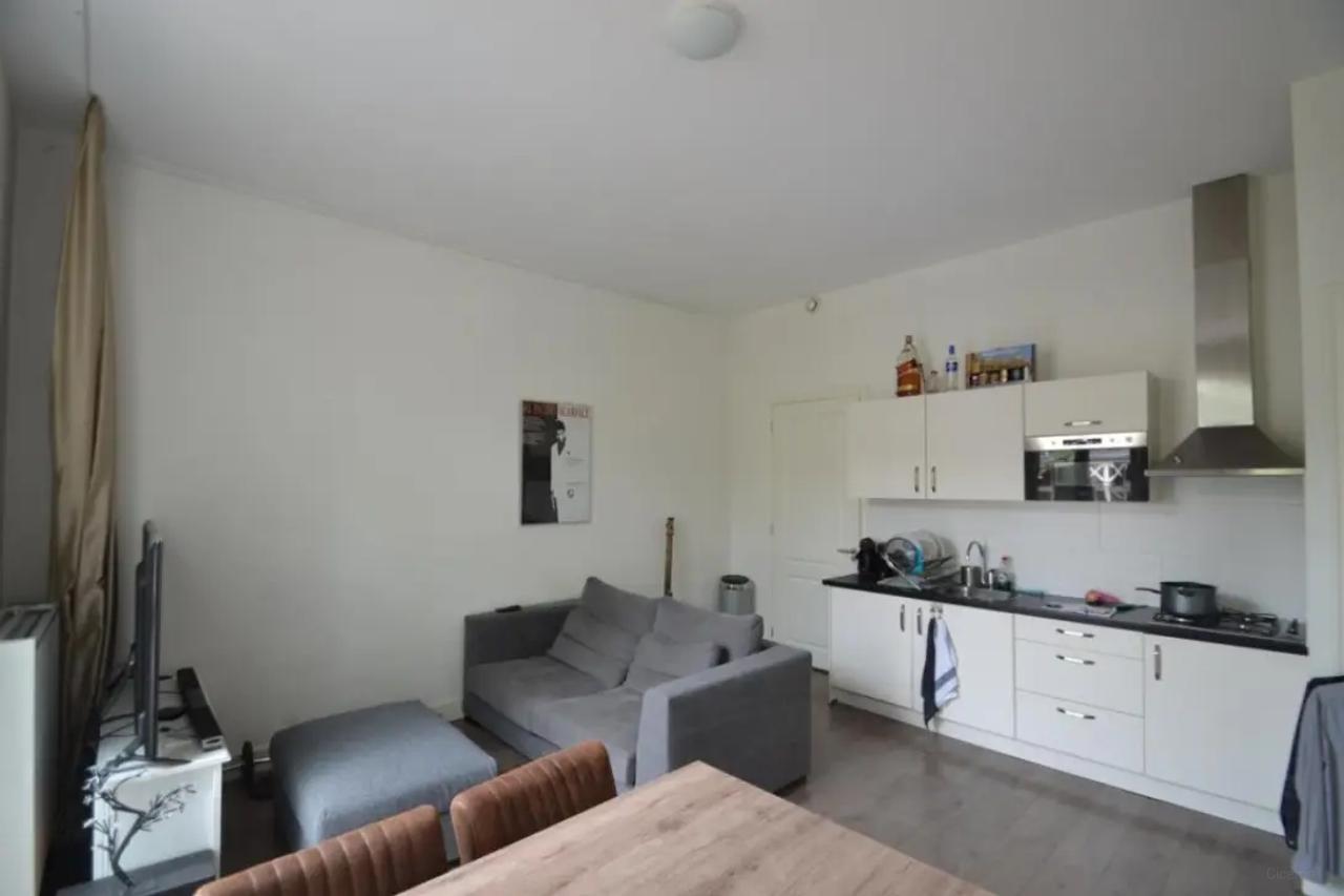 2-kamerappartement met balkon in Scheveningen - Afbeelding 2