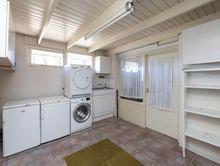 Detached home with 7 bedrooms - Image 12