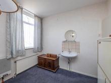 Detached home with 7 bedrooms - Image 16