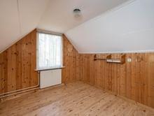 Detached home with 7 bedrooms - Image 19
