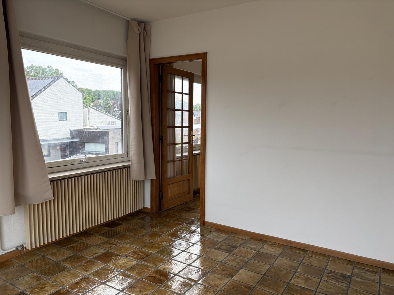 Apartment with Roof Terrace in Heugem - Image 1