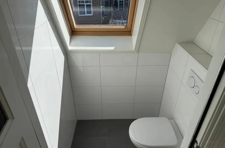 Bright 3-Bedroom Apartment with Terrace - Image 19