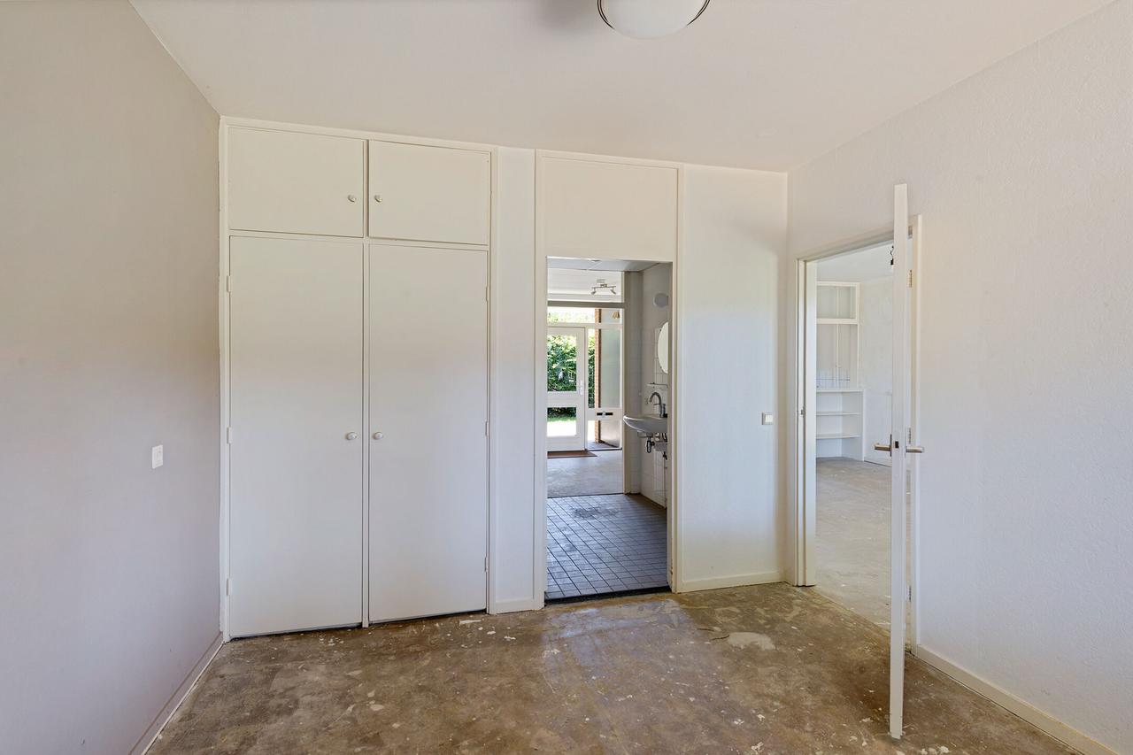Senior apartment with balcony in Beekbergen - Image 6