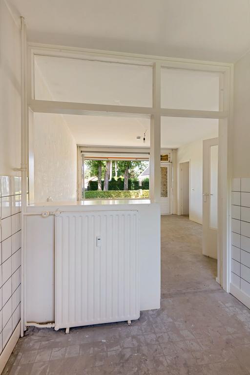 Senior apartment with balcony in Beekbergen - Image 28