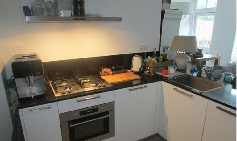 Maisonnette met zonnig dakterras in centrum - Afbeelding 2