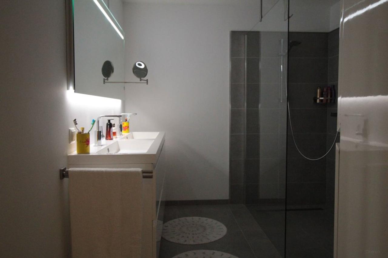 Gemeubileerd appartement met stadszicht - Afbeelding 13