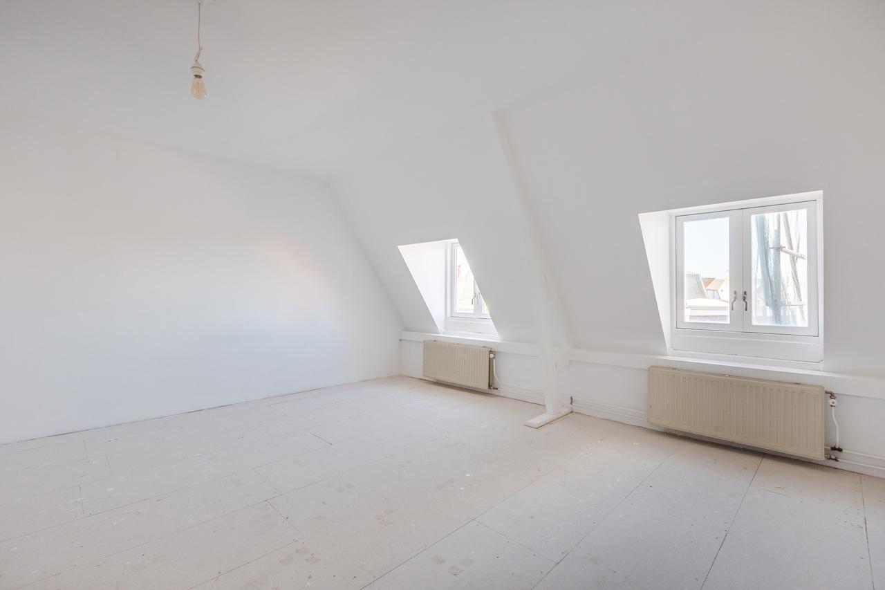 91 m² Maisonette with Balcony in Haarlem - Image 15