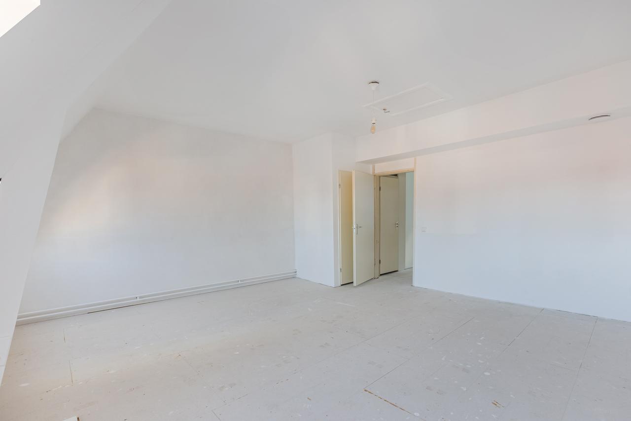 91 m² Maisonette with Balcony in Haarlem - Image 17