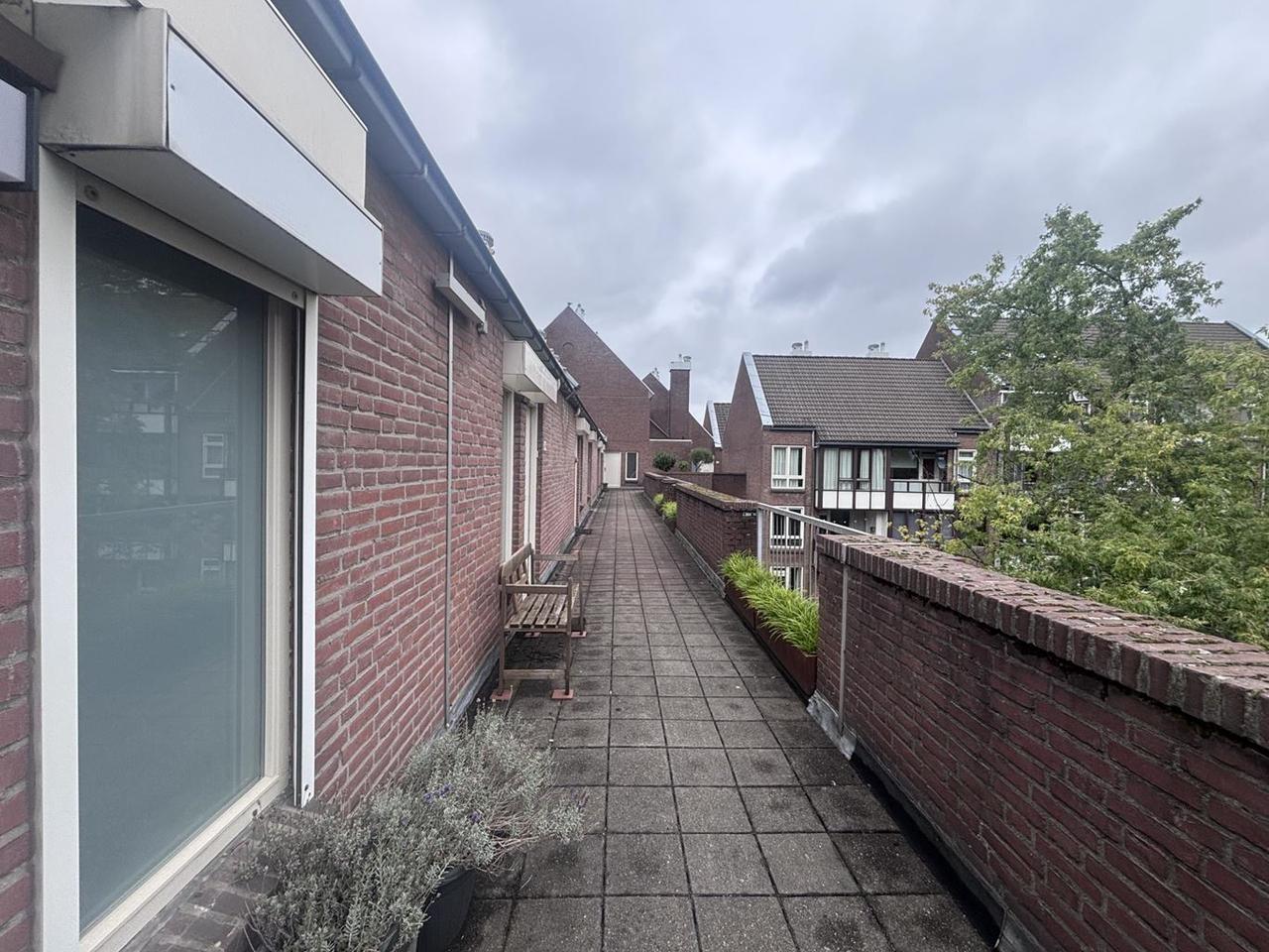 Furnished 3-Room Apartment in Maastricht - Image 30