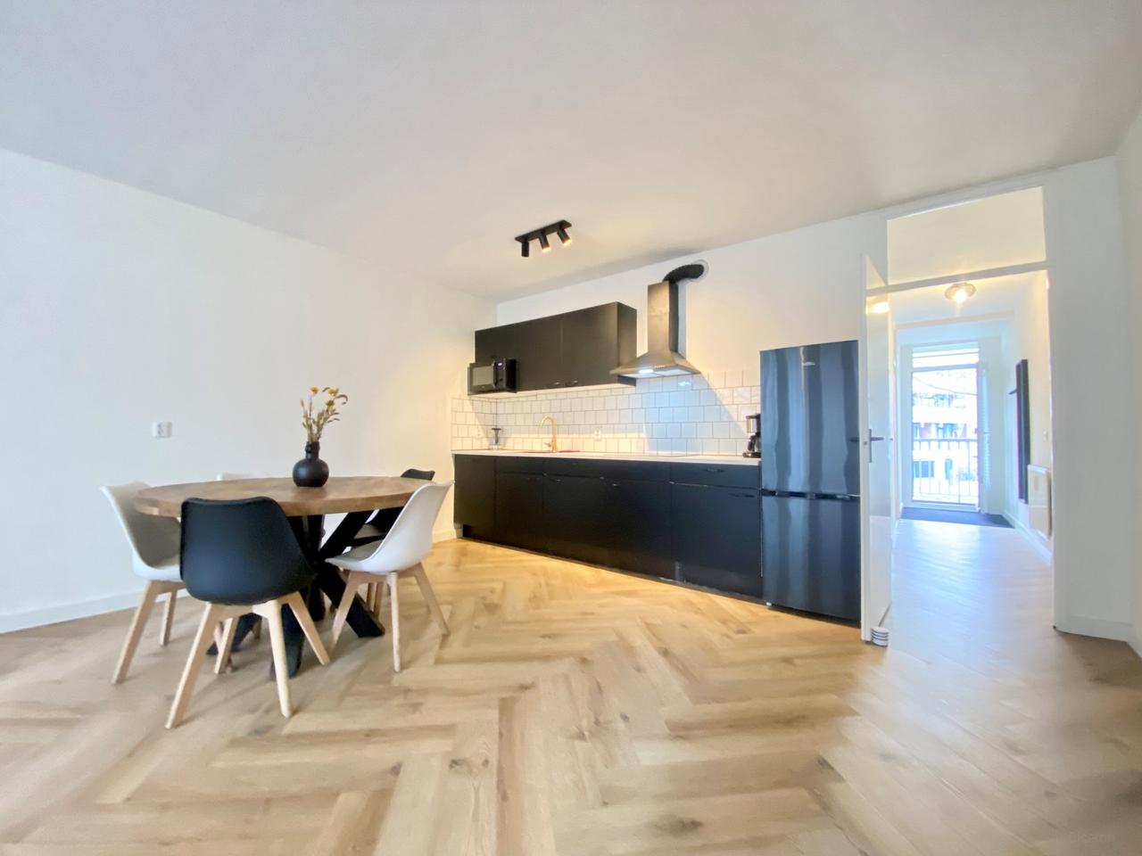 Gemeubileerd 2-kamerappartement met balkon - Afbeelding 20