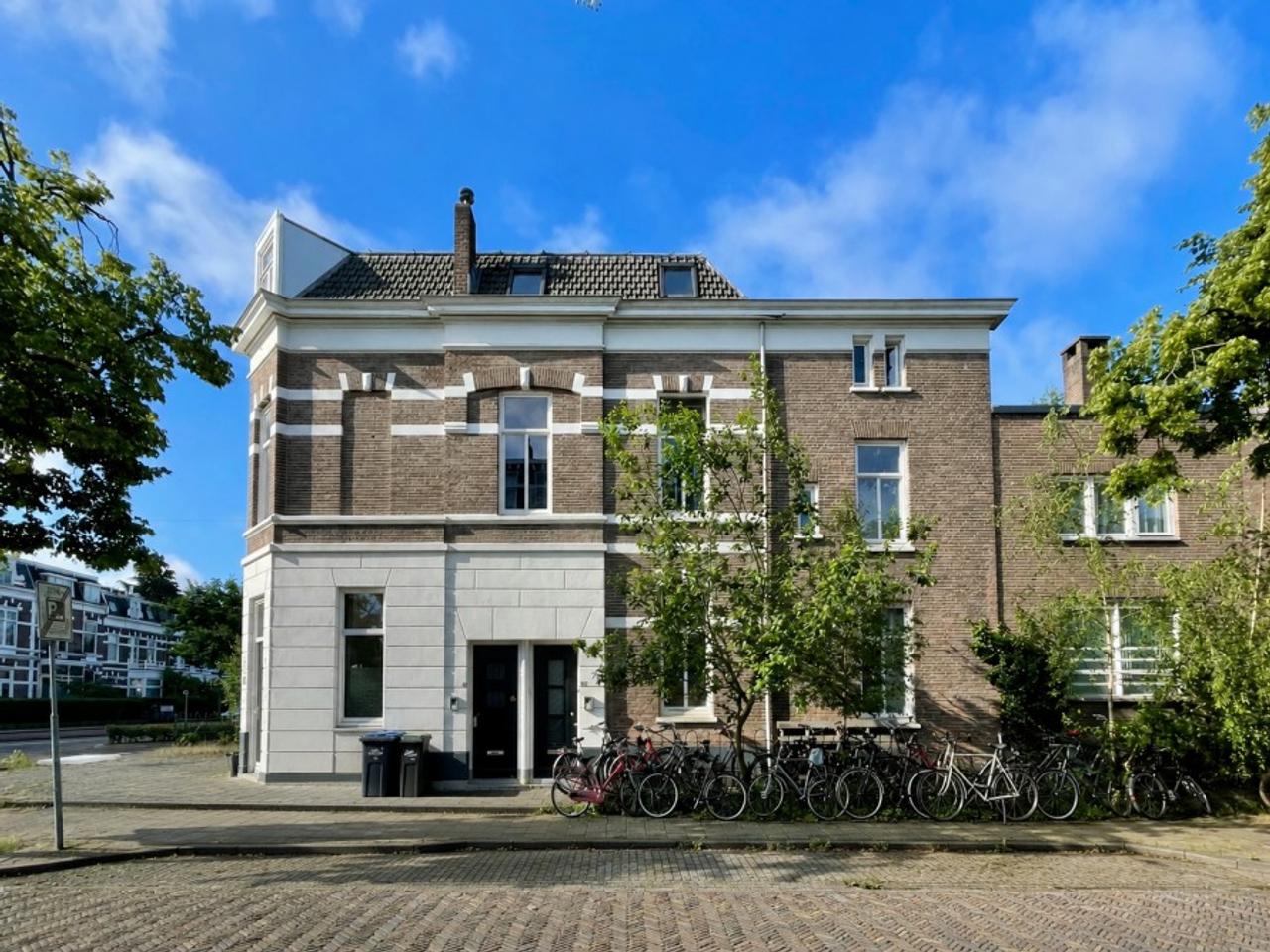 16 m² Student Room in Bottendaal - Image 1