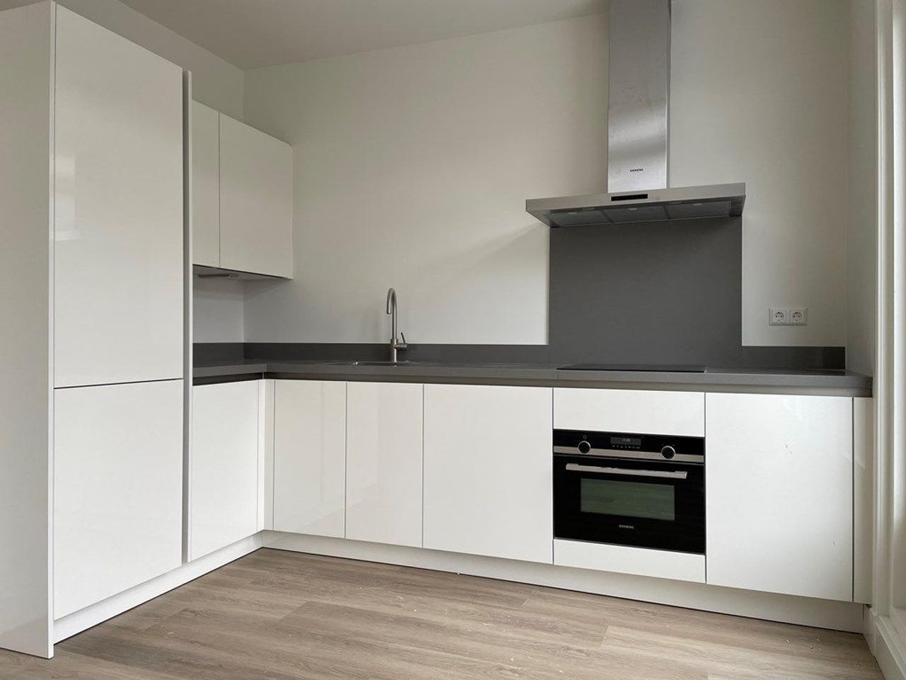 Dakterras van 20 m² in Rivierenbuurt - Afbeelding 1