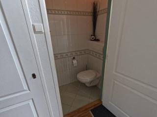Available now: corner house with garden - Image 3
