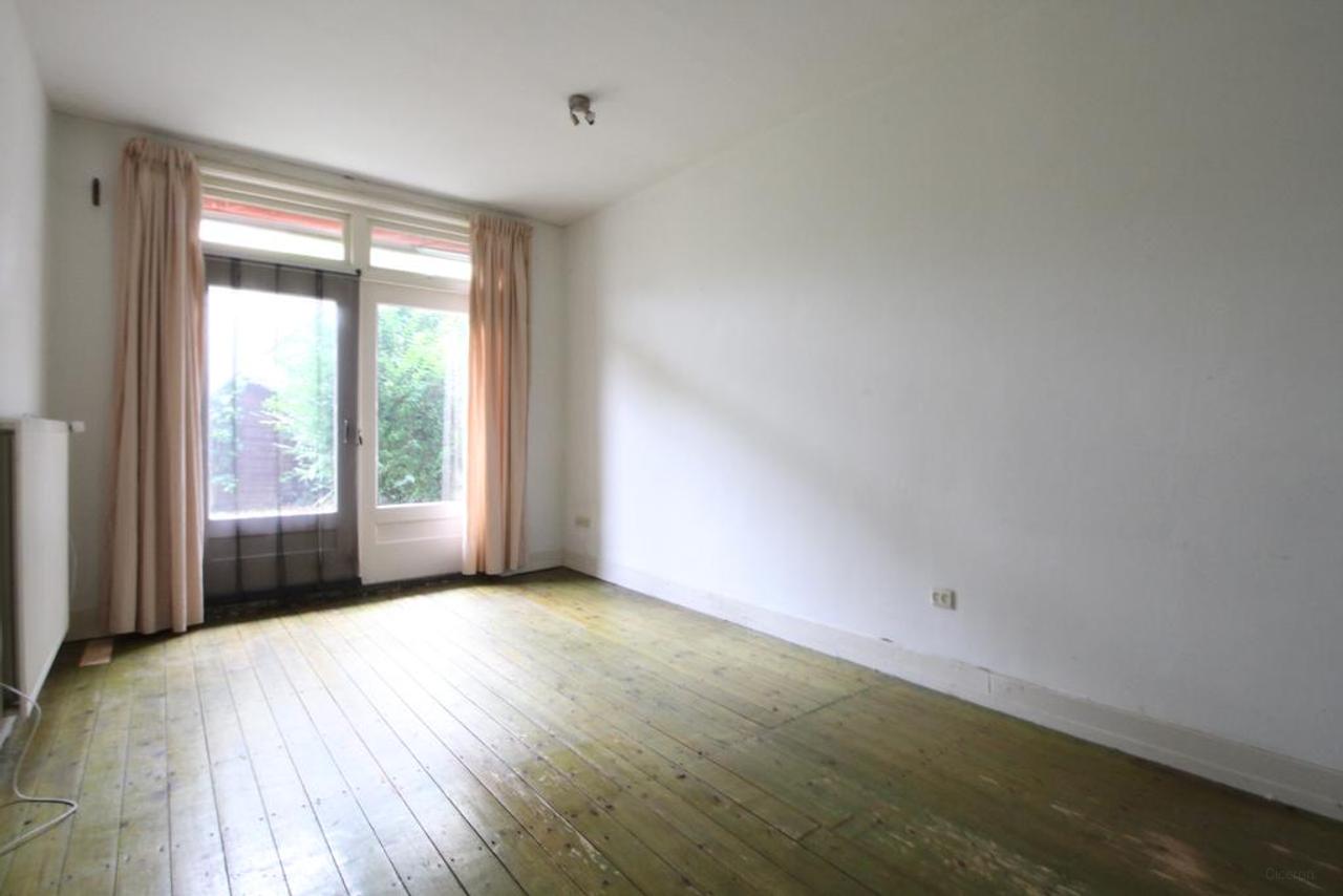 1-Bedroom Apartment with Garden in Eindhoven - Image 9