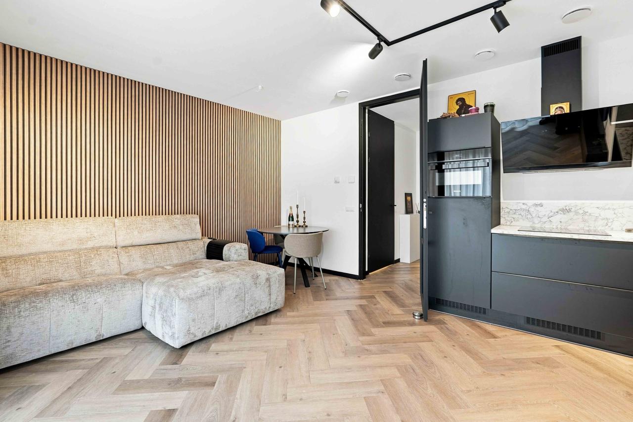 Gemeubileerd 2-kamerappartement met terras - Afbeelding 4