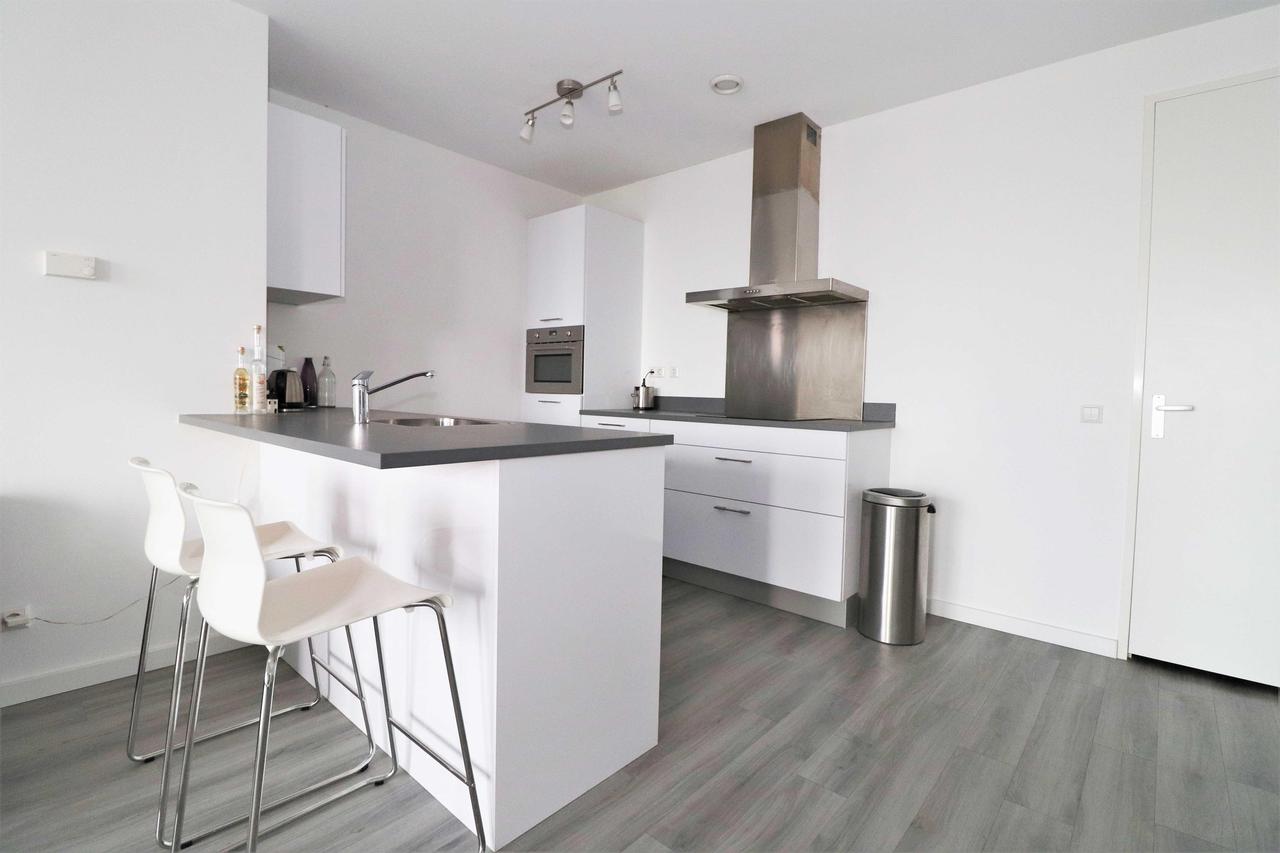 Gemeubileerd 2-slaapkamerappartement bij Centraal - Afbeelding 7