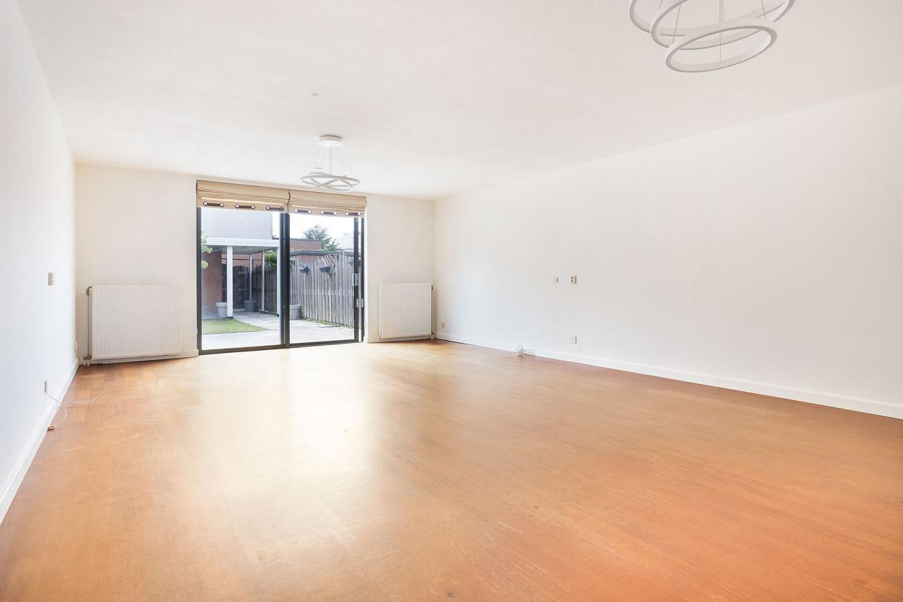 Family Home with Garden in De Velden - Image 4