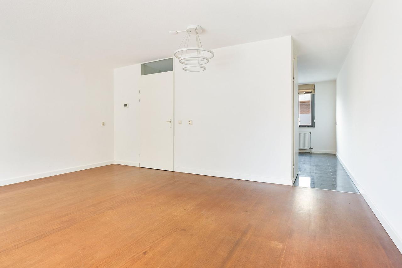Family Home with Garden in De Velden - Image 6
