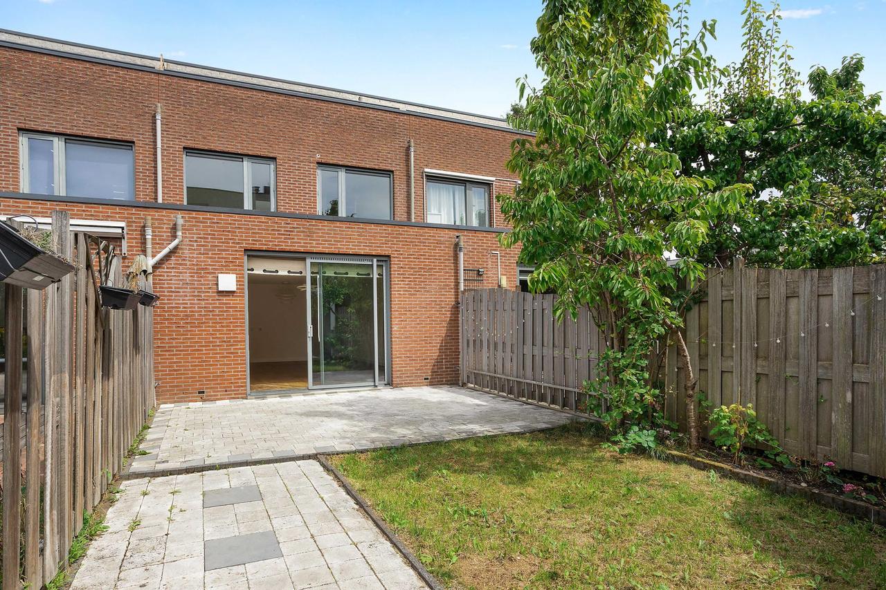 Family Home with Garden in De Velden - Image 26