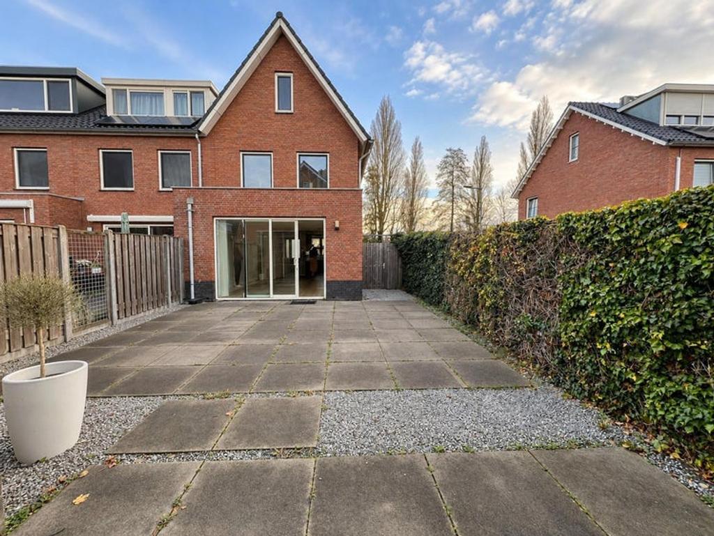 129 m² hoekwoning met tuin in Kleinpolder - Afbeelding 2