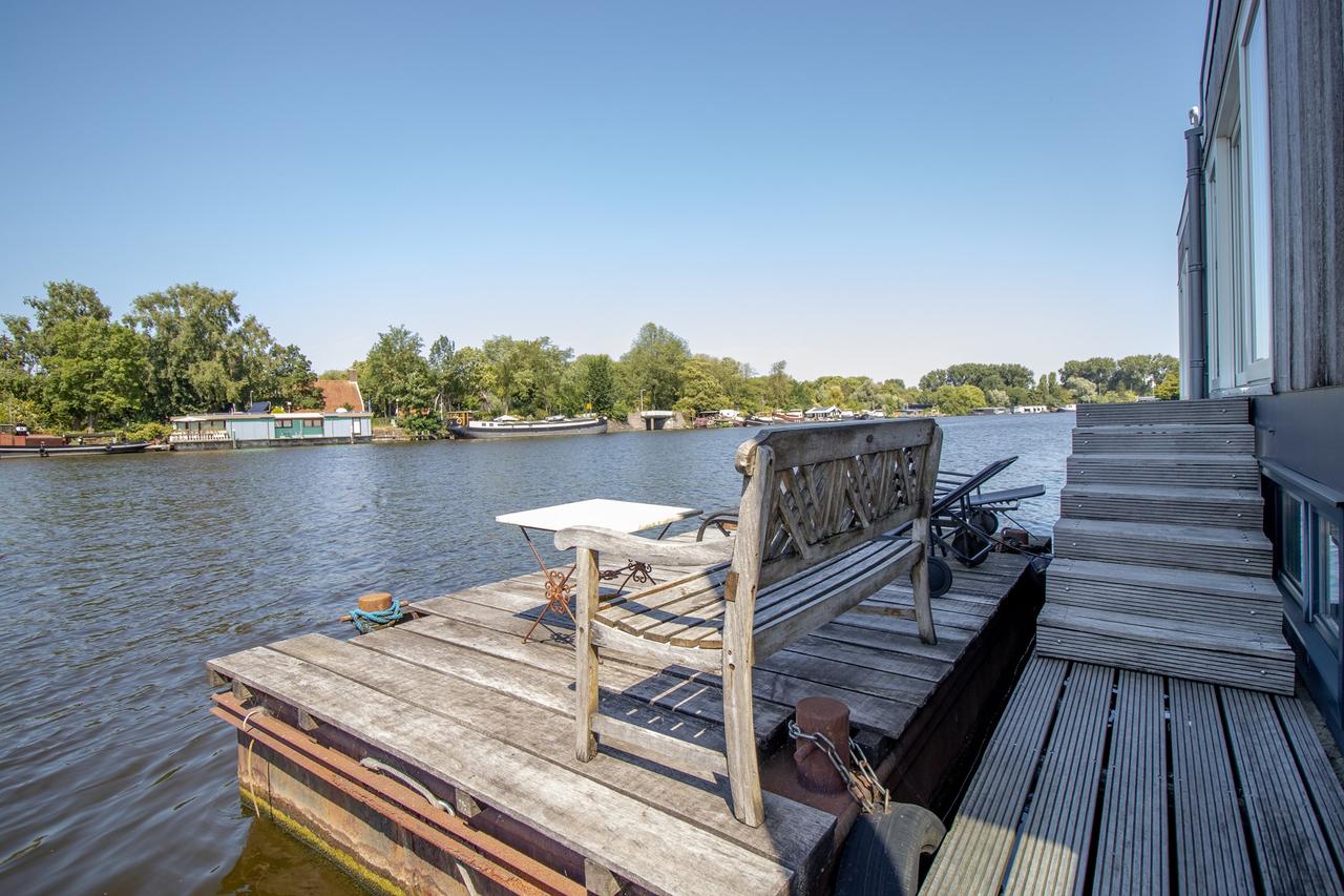 Woonboot aan de Amstel met sauna en tuin - Afbeelding 31