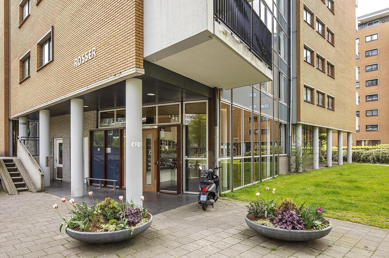 69 m² appartement met balkon in Amsterdam - Afbeelding 2