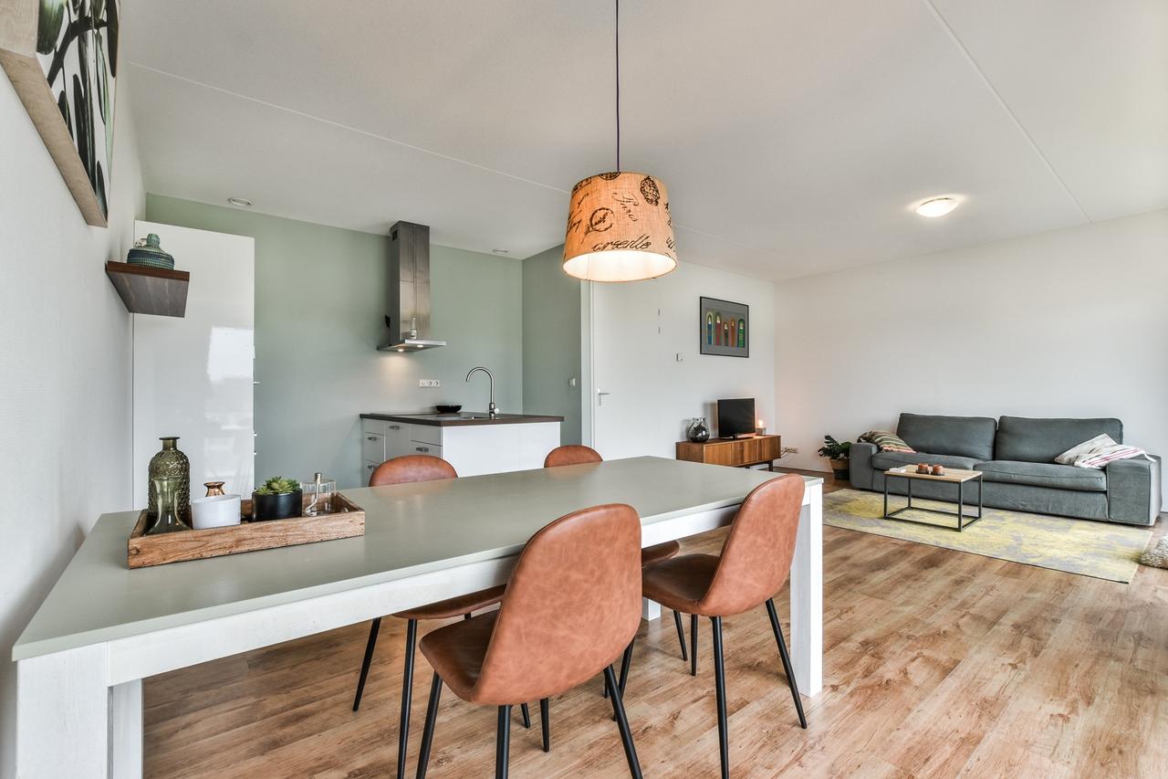 75 m² met zonnig balkon in Bijlmer Centrum - Afbeelding 6
