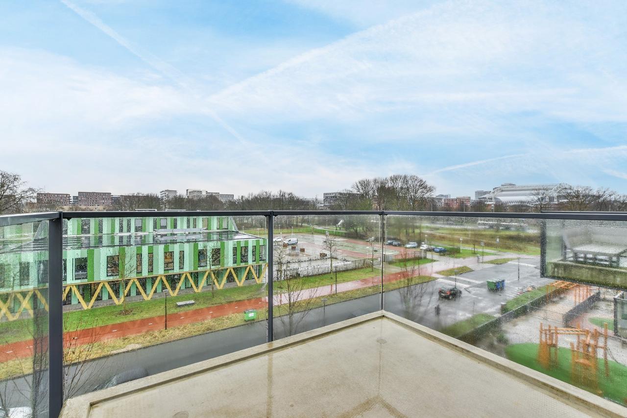 75 m² met zonnig balkon in Bijlmer Centrum - Afbeelding 7