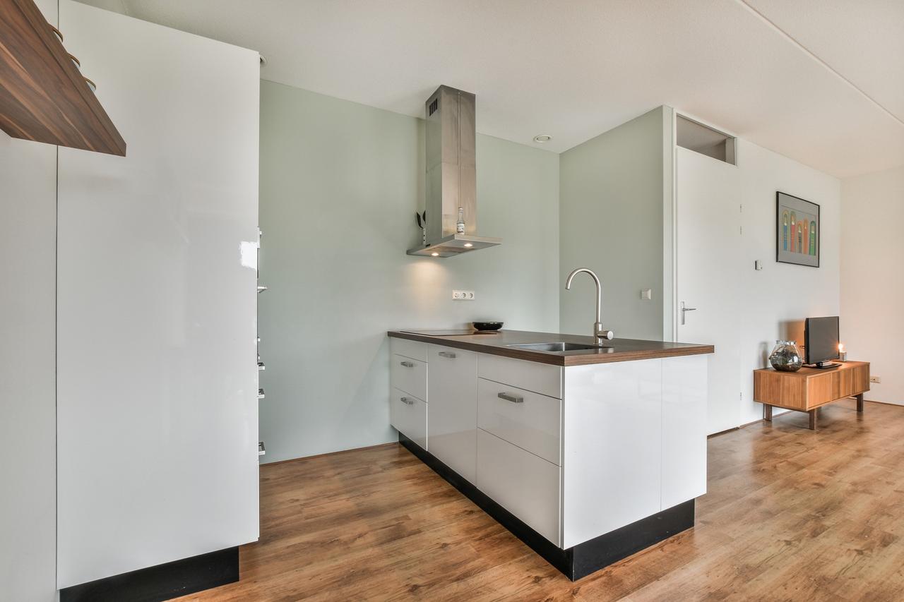 75 m² met zonnig balkon in Bijlmer Centrum - Afbeelding 9