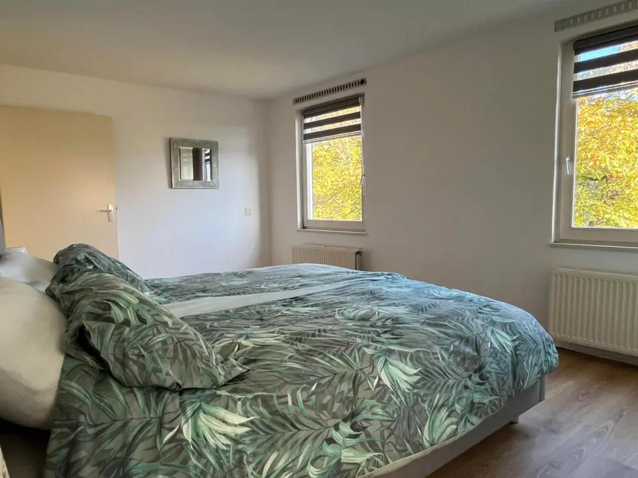 119 m² apartment with conservatory and garage - Image 18
