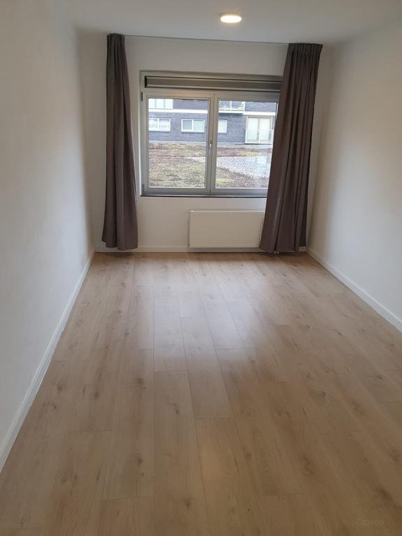 104 m² appartement met 3 slaapkamers - Afbeelding 12